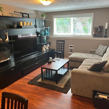 ויקטוריה Cozy And Modern 3 Bedroom In Central Location! מראה חיצוני תמונה
