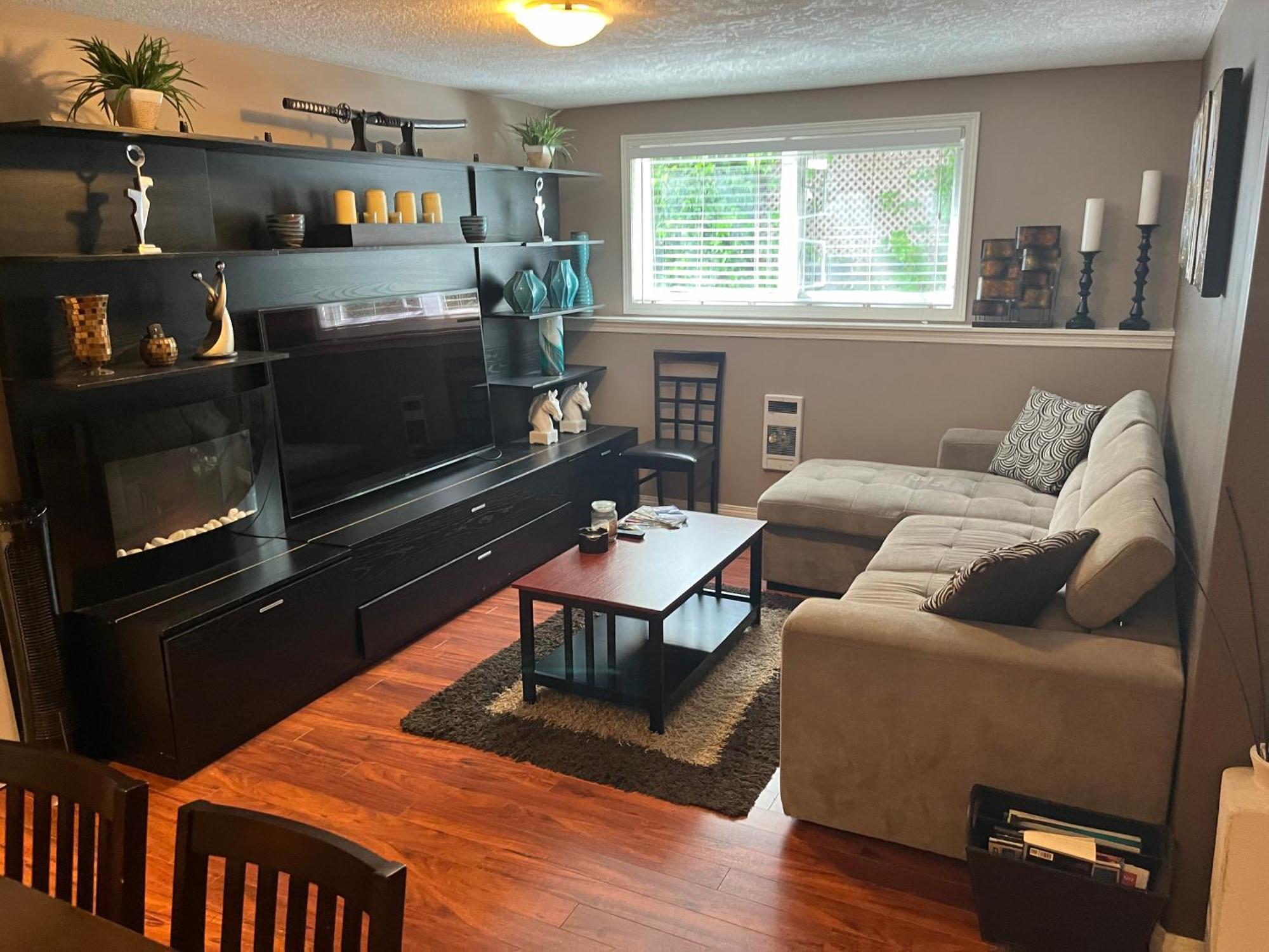 ויקטוריה Cozy And Modern 3 Bedroom In Central Location! מראה חיצוני תמונה